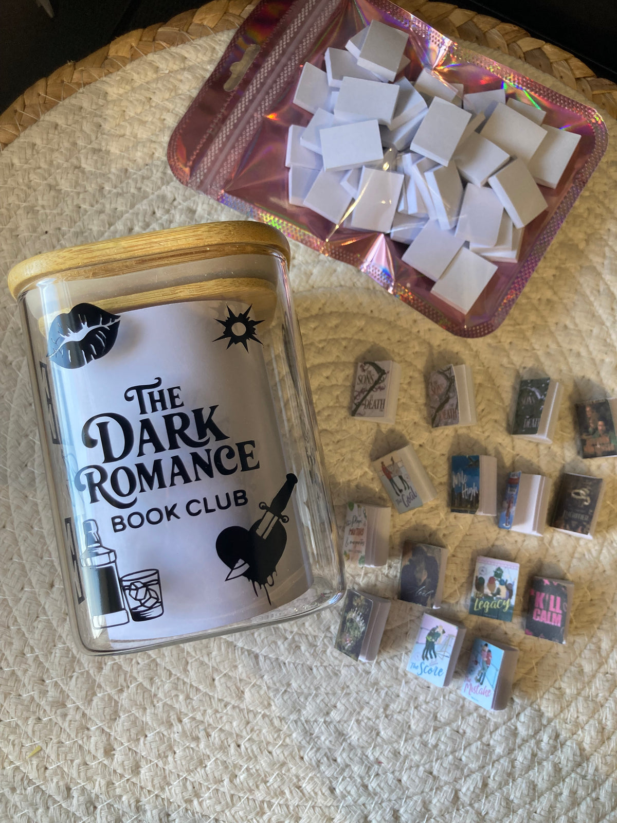 Bocal "Bibliothèque miniature" + kit mini-livres