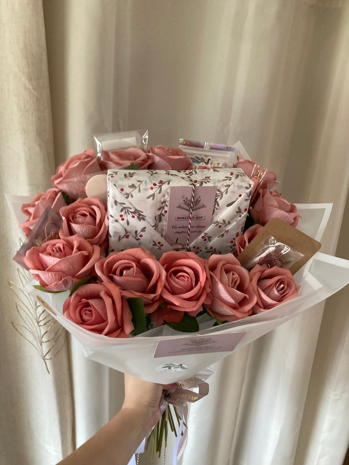 Bouquet Romance - Fantaisie - Darkromance - Thriller - Livre Poche